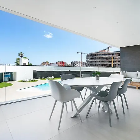 Vibrant Marina Luxury In