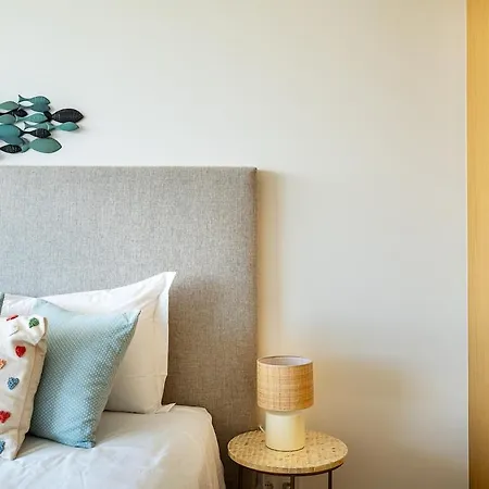 Vibrant Marina Luxury In Lagos